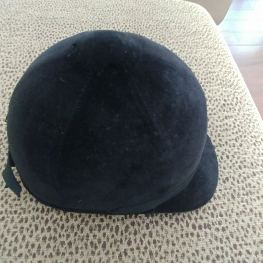 Black velour riding hat